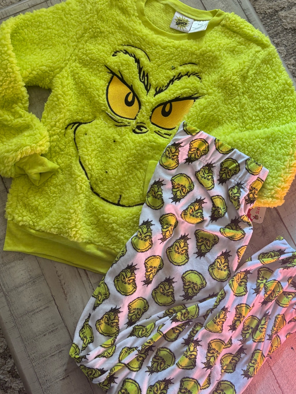NWT Dr. Seuss Grinch Neon Green Plush Pajama Set with Printed Bottoms